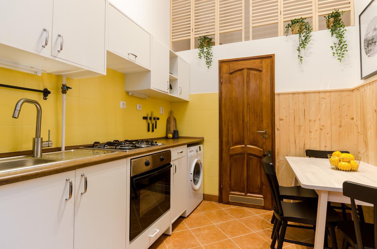 Savory Apartments Budapest Ngoại thất bức ảnh